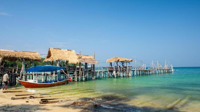 Hotel Mac Garden Resort