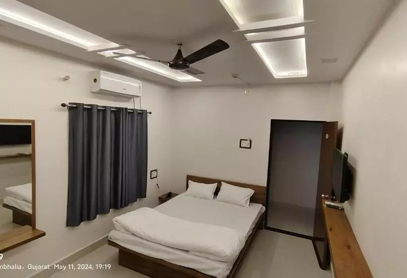ホテル Stay Inn Jamnagar Dwarka Highway