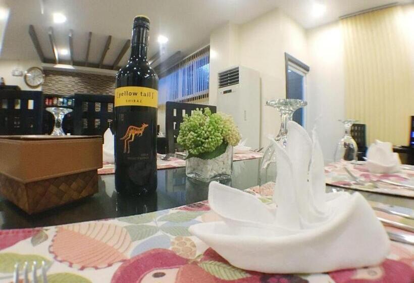 هتل West Loch Park