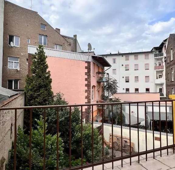 Modern Stay I Cosy & Central Apartments