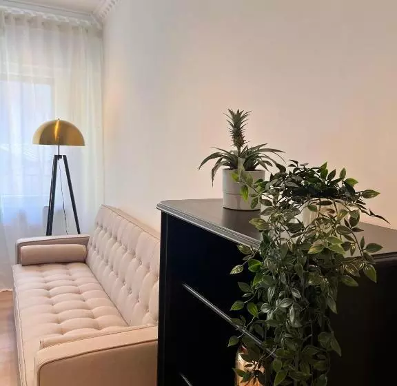 Modern Stay I Cosy & Central Apartments