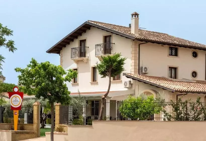 ペンション B&b La Piccola Lanterna