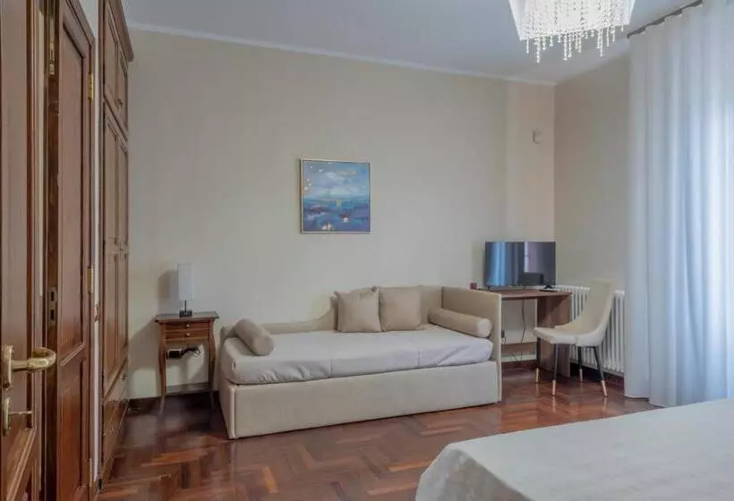 ペンション B&b La Piccola Lanterna