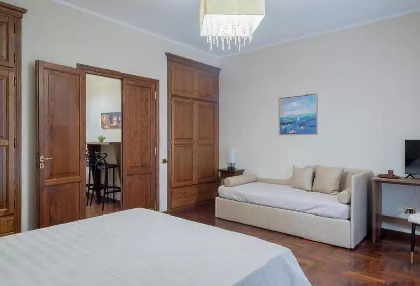 ペンション B&b La Piccola Lanterna