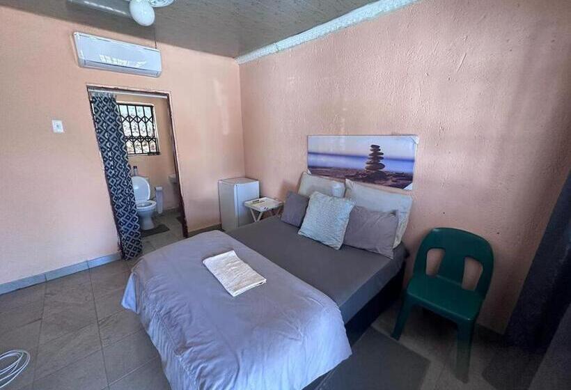 بنسيون Bukhanda Lodge