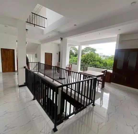 ペンション Golden City Resort Anuradhapura