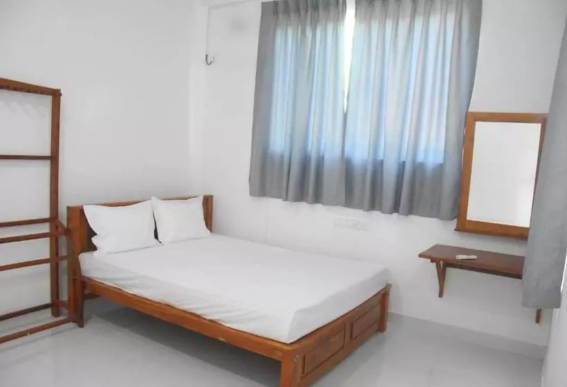 ペンション Golden City Resort Anuradhapura