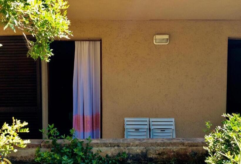 بنسيون Happy Room With Garden And Terrace