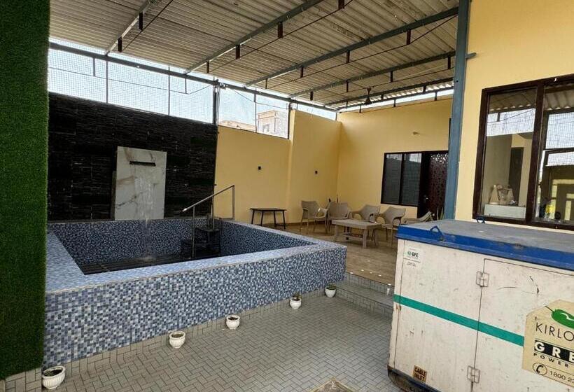 פנסיון Homely Escapes