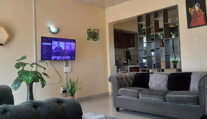 پانسیون Kisumu Airport View 2br Apartment House