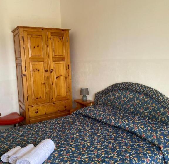 بنسيون Sale Di Mare