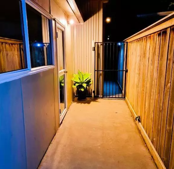 Majatalo Sun Republik Studio