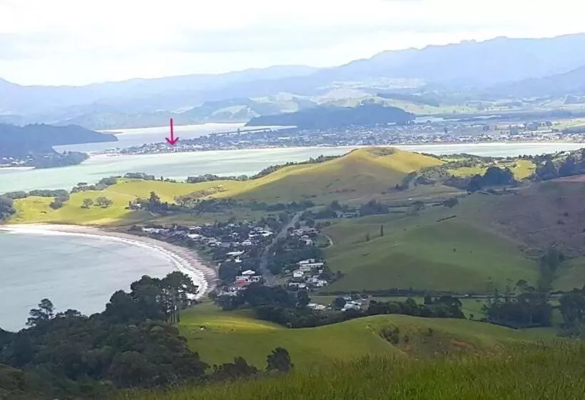 Majatalo Sun Republik Studio