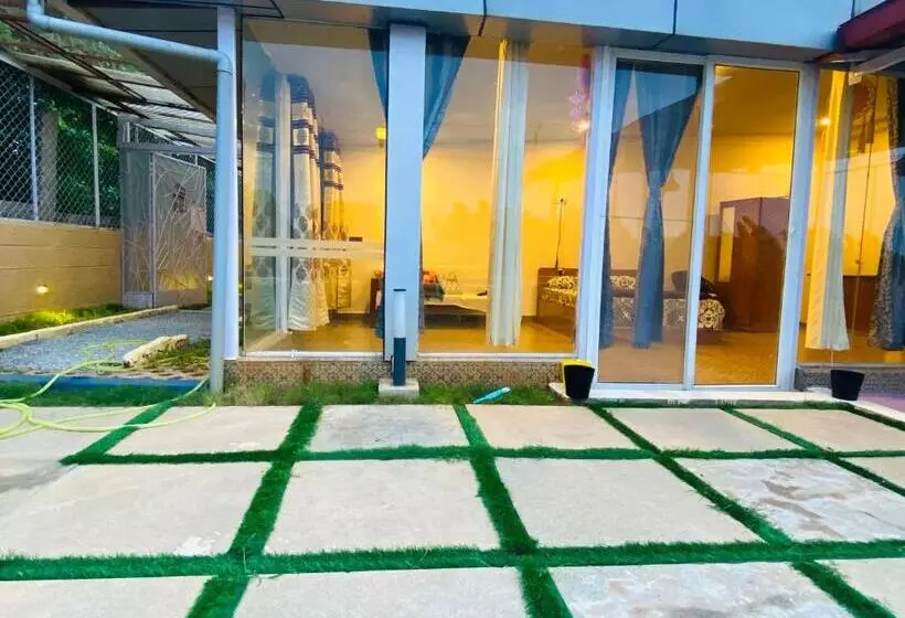 ペンション Sunsetescape 3bhk Private Property