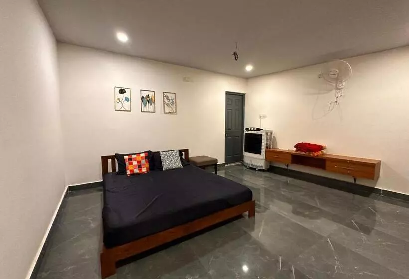 ペンション Sunsetescape 3bhk Private Property