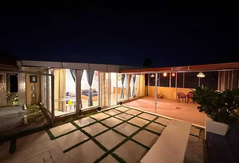 ペンション Sunsetescape 3bhk Private Property
