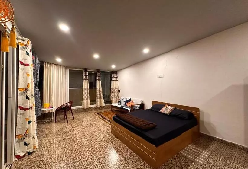 ペンション Sunsetescape 3bhk Private Property