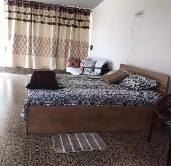 ペンション Sunsetescape 3bhk Private Property