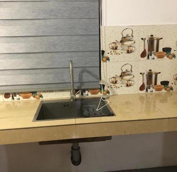 بنسيون Luminous Home Stay