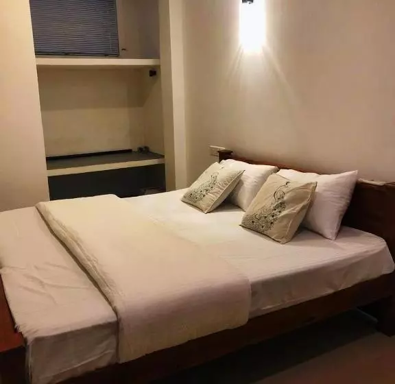 Majatalo Luminous Home Stay