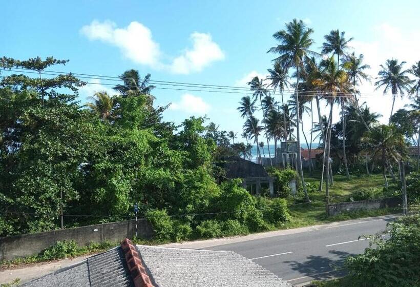 بنسيون Luminous Home Stay