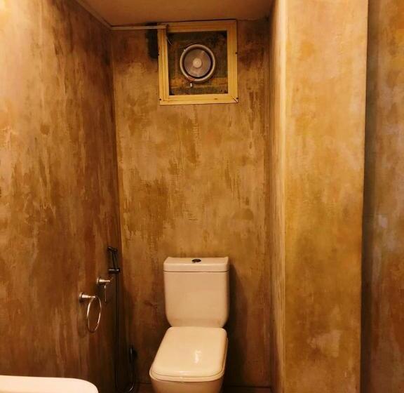 بنسيون Luminous Home Stay