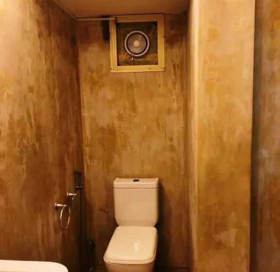 Majatalo Luminous Home Stay