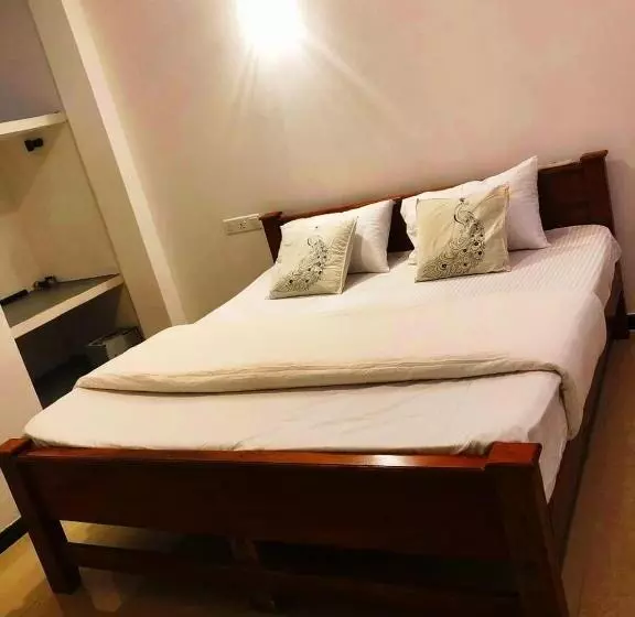 Majatalo Luminous Home Stay