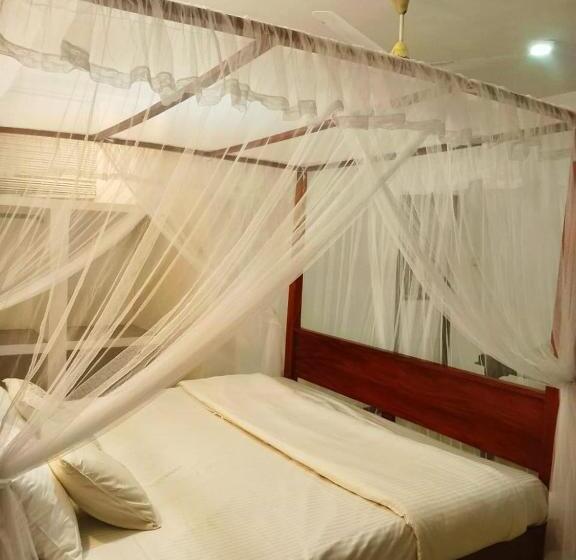 بنسيون Luminous Home Stay