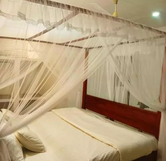 Majatalo Luminous Home Stay