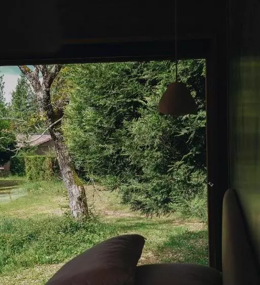 リゾートホテル Bandiat Le Domaine