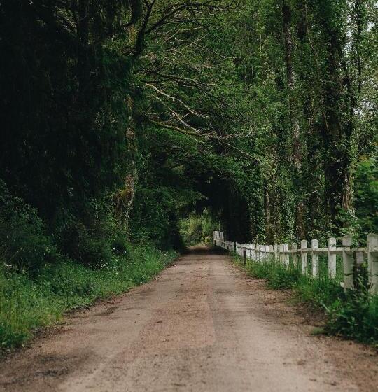 Курорт Bandiat Le Domaine