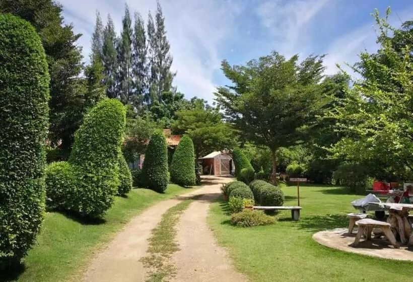 Villa Tuscany Country Resort