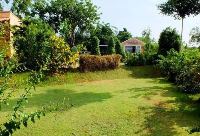 Villa Tuscany Country Resort