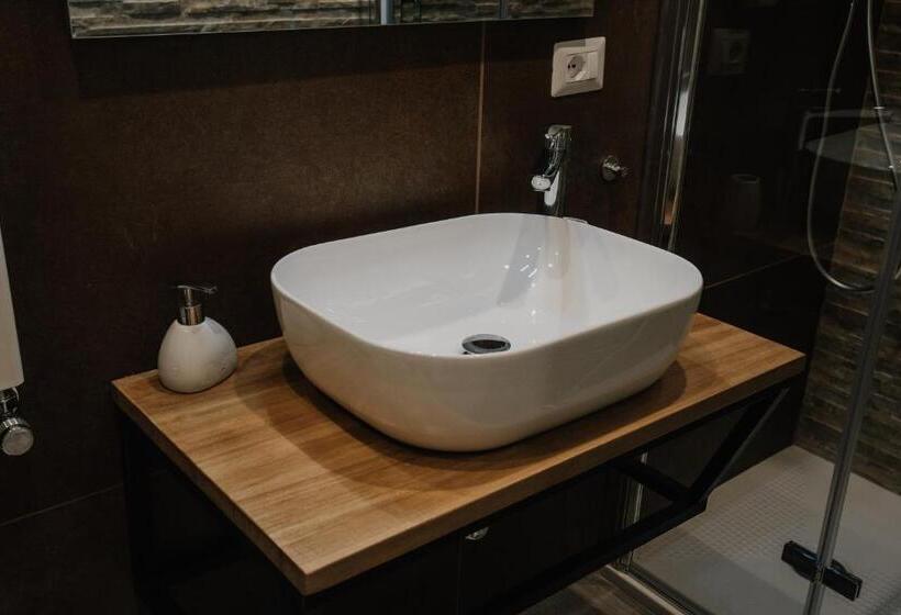 צימר Marcone Luxury Rooms   Il Giardino Di Pietra