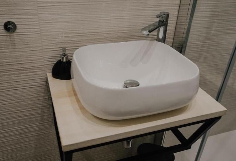 צימר Marcone Luxury Rooms   Il Giardino Di Pietra