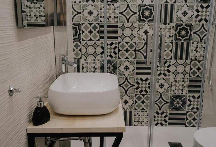 צימר Marcone Luxury Rooms   Il Giardino Di Pietra