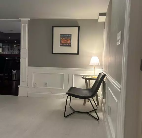 ベッドアンドブレックファースト North Vancouver Lynn Valley Two Bedrooms Suite