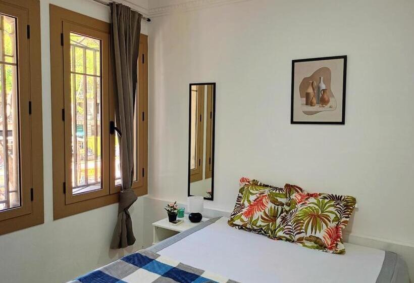 تختخواب و صبحانه Palla R2