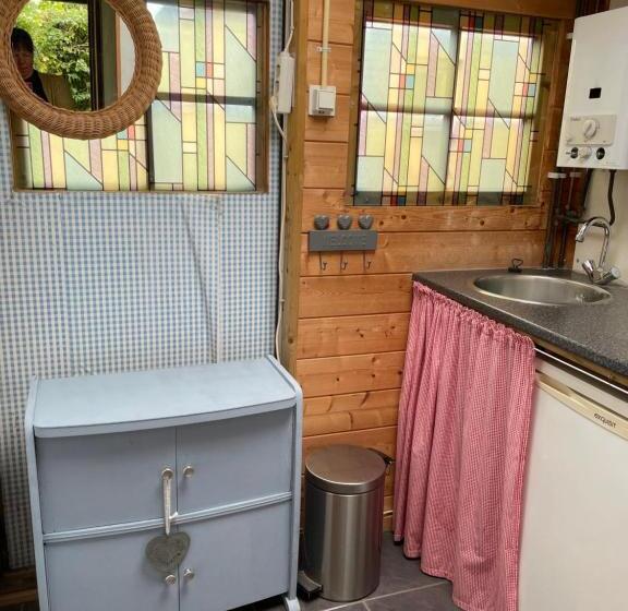 ベッドアンドブレックファースト Pipowagen Mamaloe