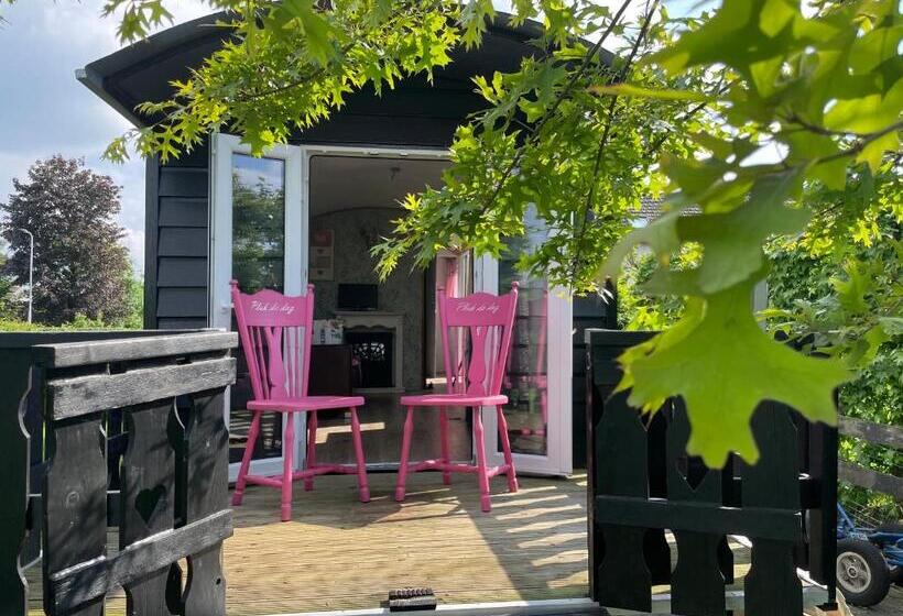 ベッドアンドブレックファースト Pipowagen Mamaloe