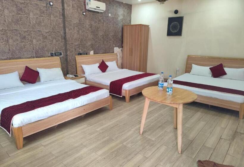 Отель Coastal Grand Pudhucherry