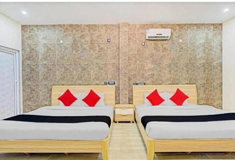 Отель Coastal Grand Pudhucherry