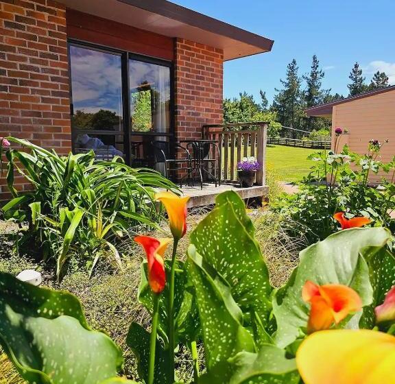 فندق Equestrian Farm Stay