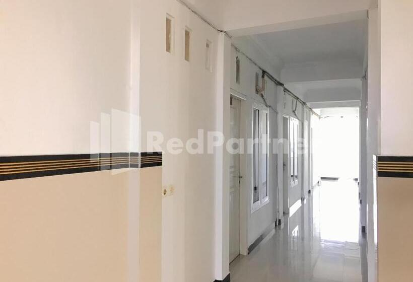 호텔 Gamary Redpartner Sidorejo