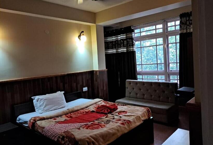 בית מלון כפרי Shayabong