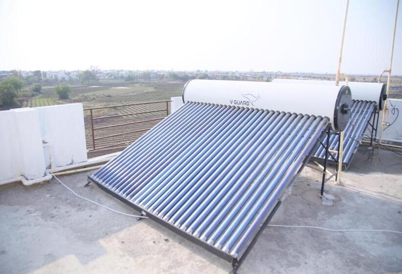 בית מלון כפרי Shri Shyam Palace