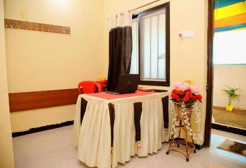 בית מלון כפרי Shri Shyam Palace