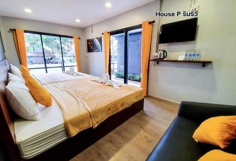 Hotelli The Toy Hoteru Resort Rayong