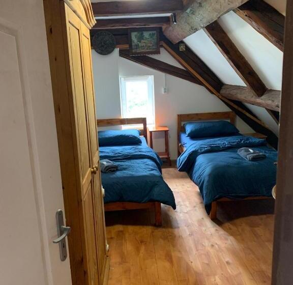 酒店 Ubytování Na Farmě